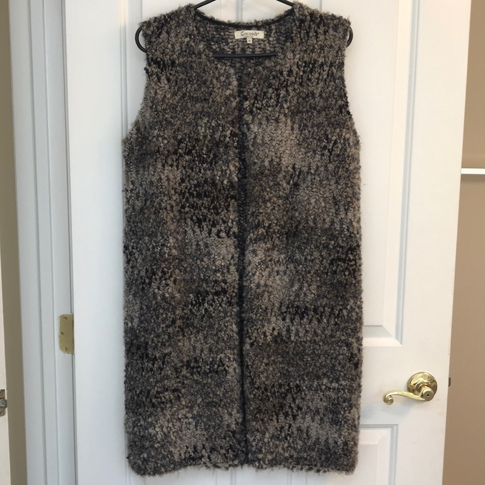 sleeveless cardigan